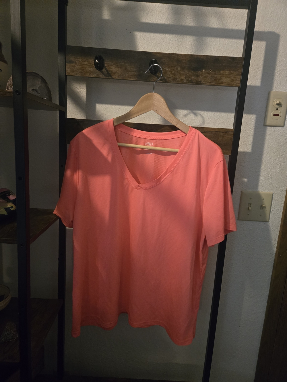 Athletic Works DriWorks V-Neck Athletic Tee Pink XXXL (22)